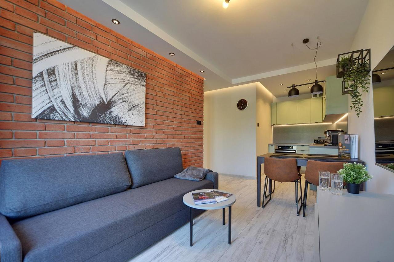 Apartamenty Sun Seasons 24 - Nad Lomnica 14 Centrum كارباش المظهر الخارجي الصورة
