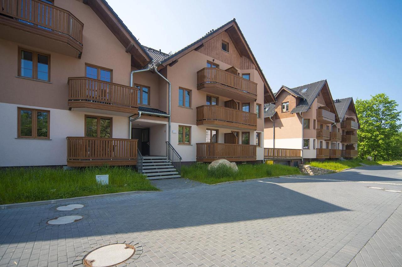 Apartamenty Sun Seasons 24 - Nad Lomnica 14 Centrum كارباش المظهر الخارجي الصورة